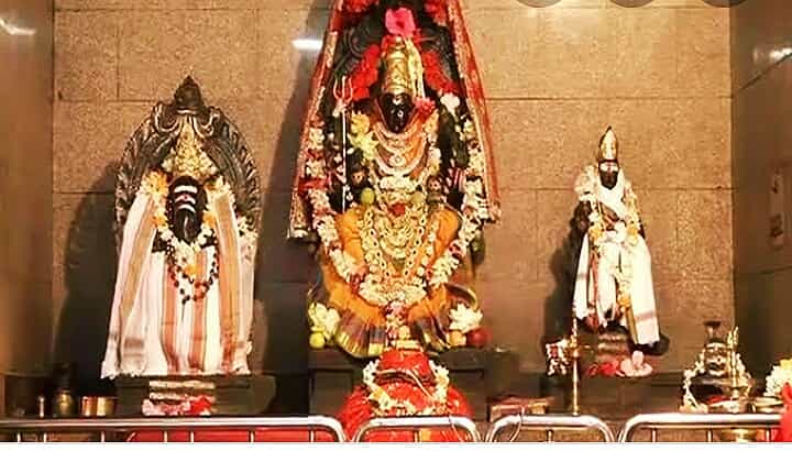 Bhubaneshwari Temple 